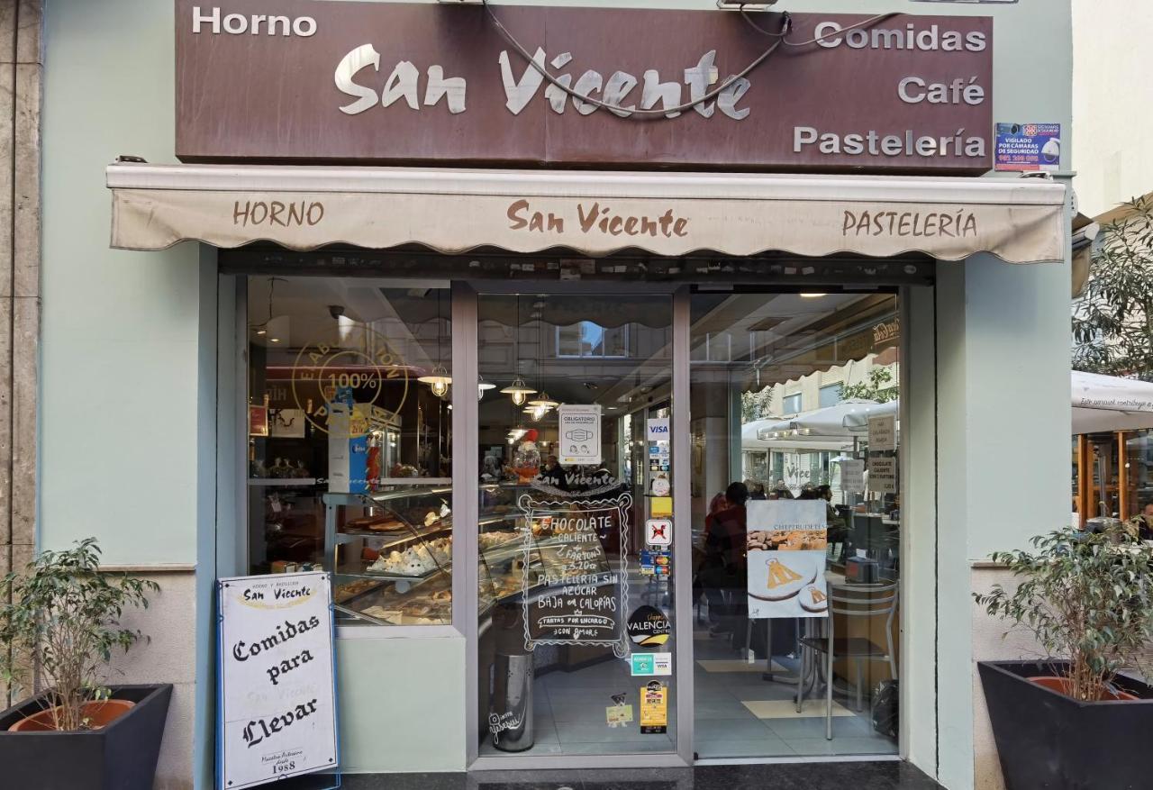 City Hall Central Market Valencia Exterior foto